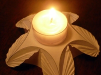 oschene Folded Paper Candle Holder